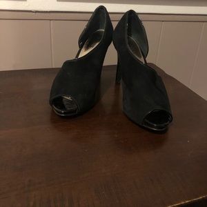 Alfani Black Pumps